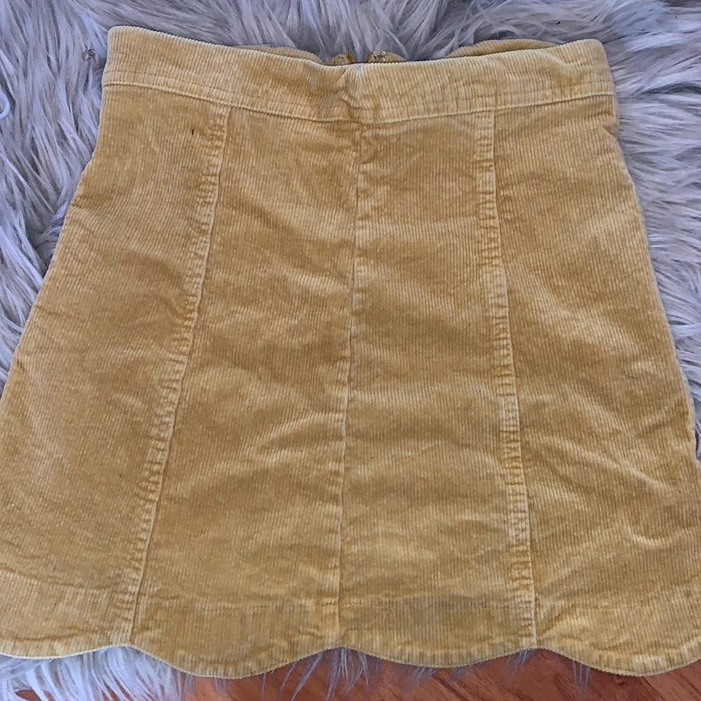 yellow altar’d state skirt